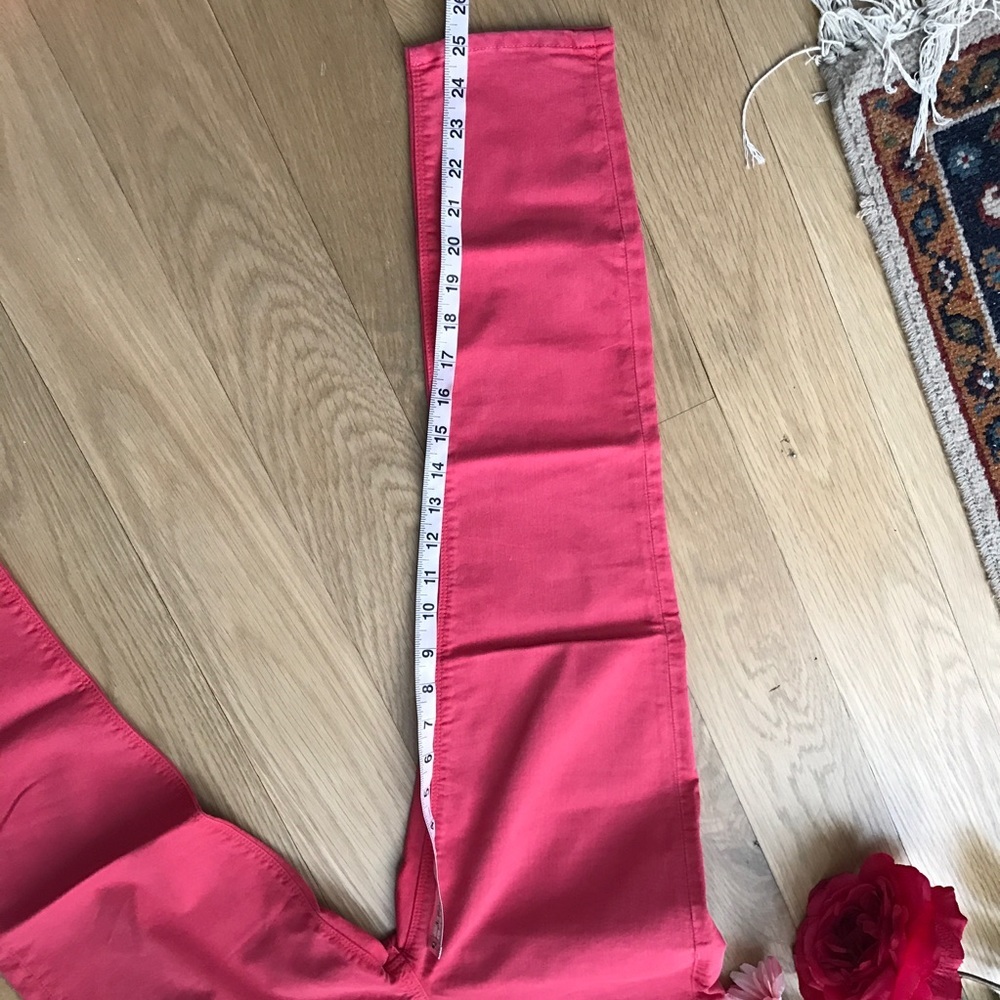 Hudson red cropped jean pant - Picture 3 of 11